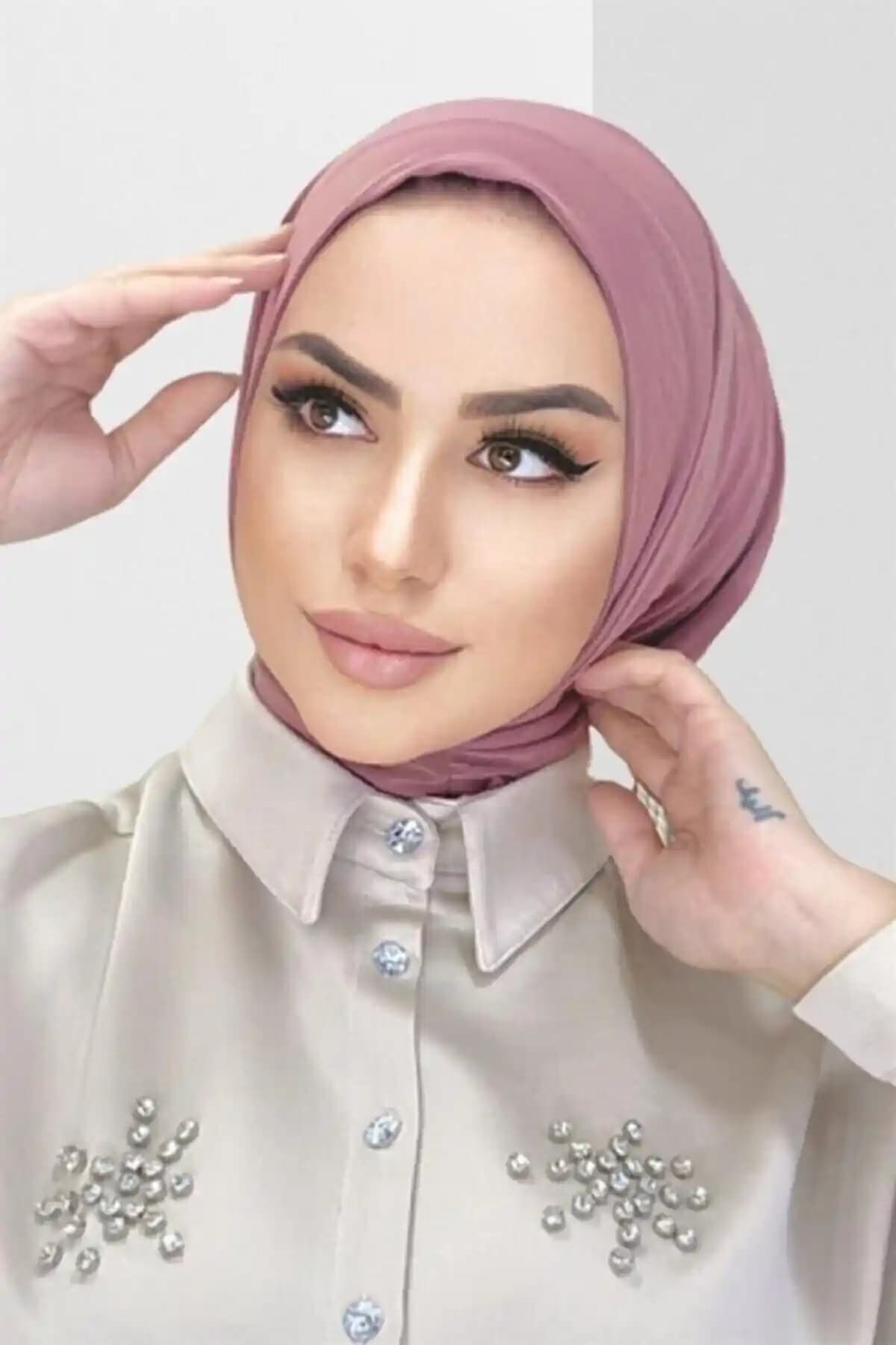 Organik Pamuklu Şal ve Boyunluk: Şıklık ve Konforun Şık Buluşması