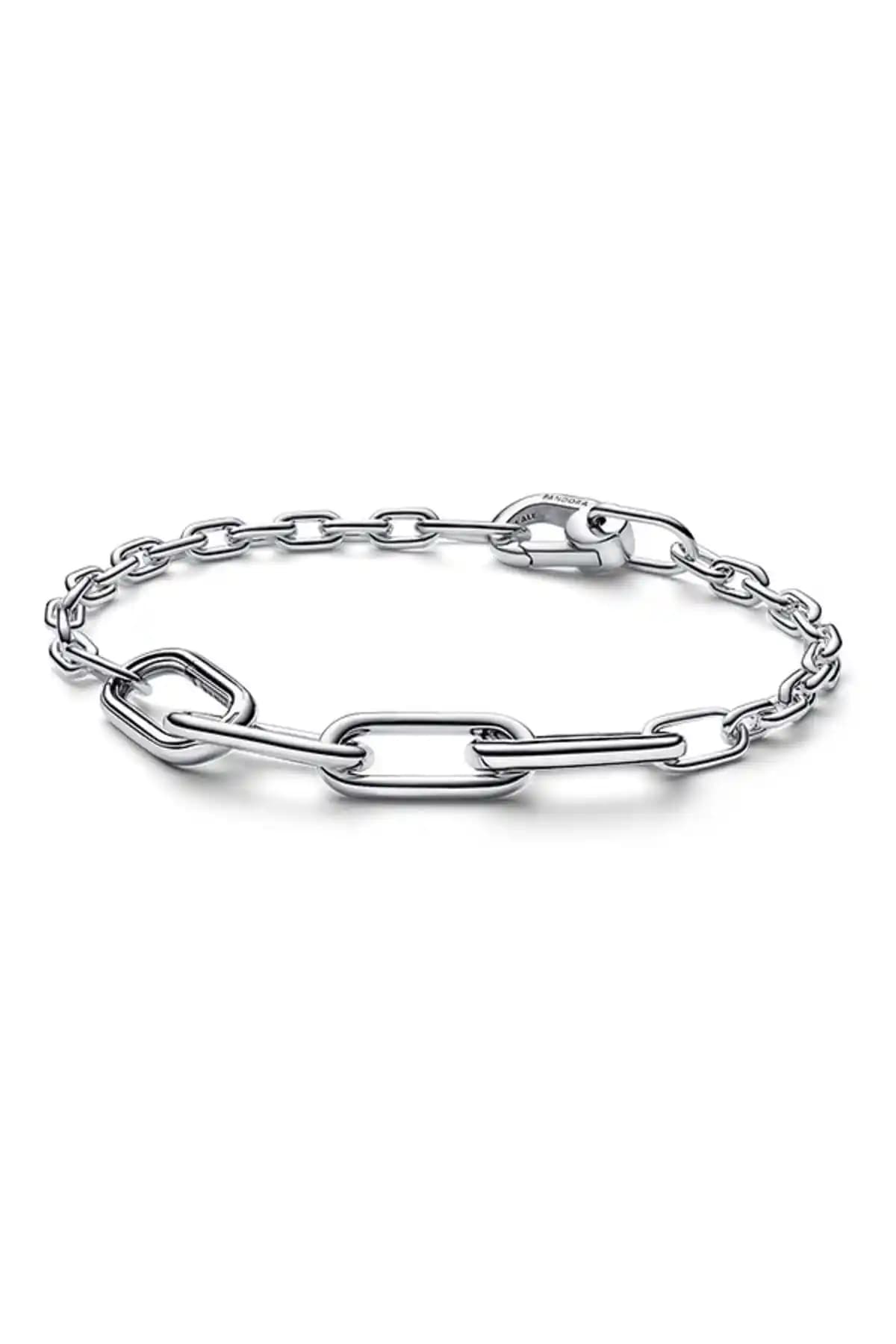 Pandora Me Slim Halka Bileklik: Özelleştirilebilir, Şık ve Sürdürülebilir Gümüş Takı Seçeneği