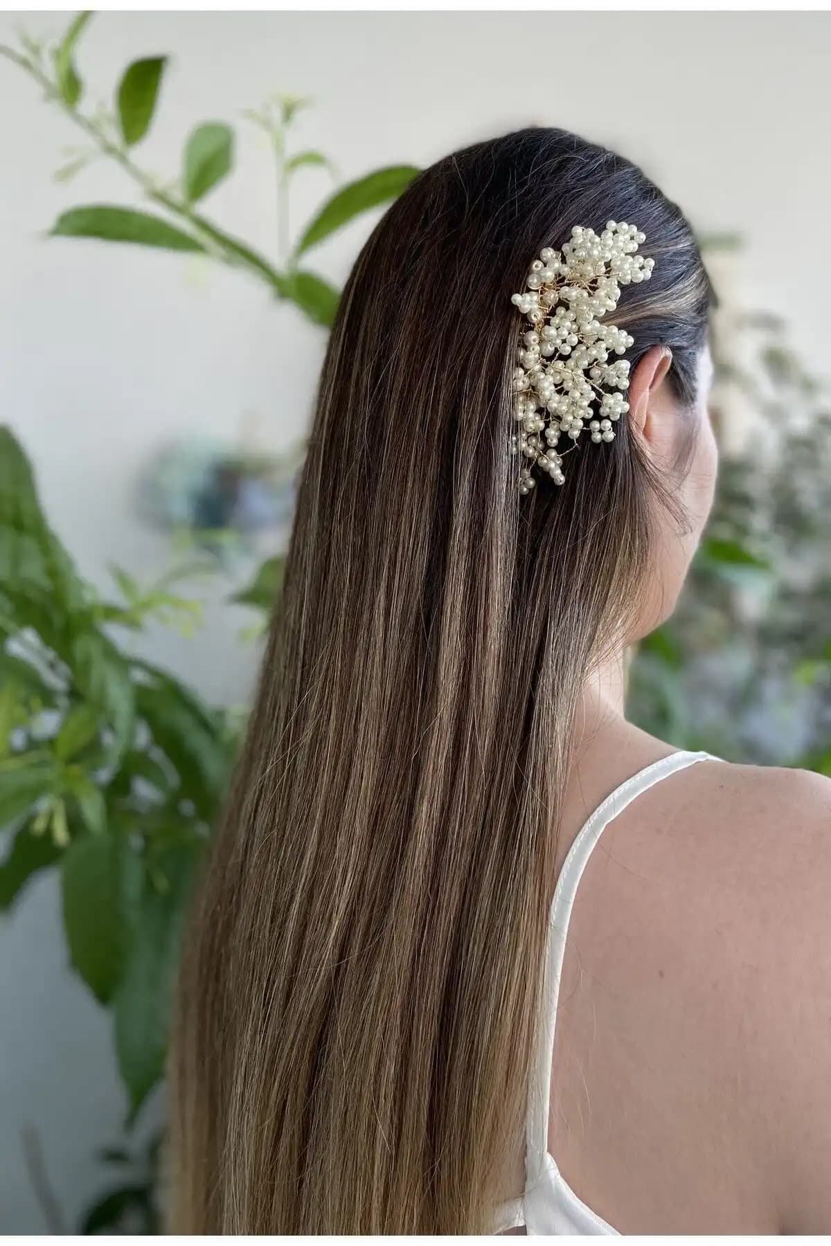 Pearly Handmade Gelin Tokası: Zarif ve İşlevsel El İşçiliği ile Düğün Aksesuarı