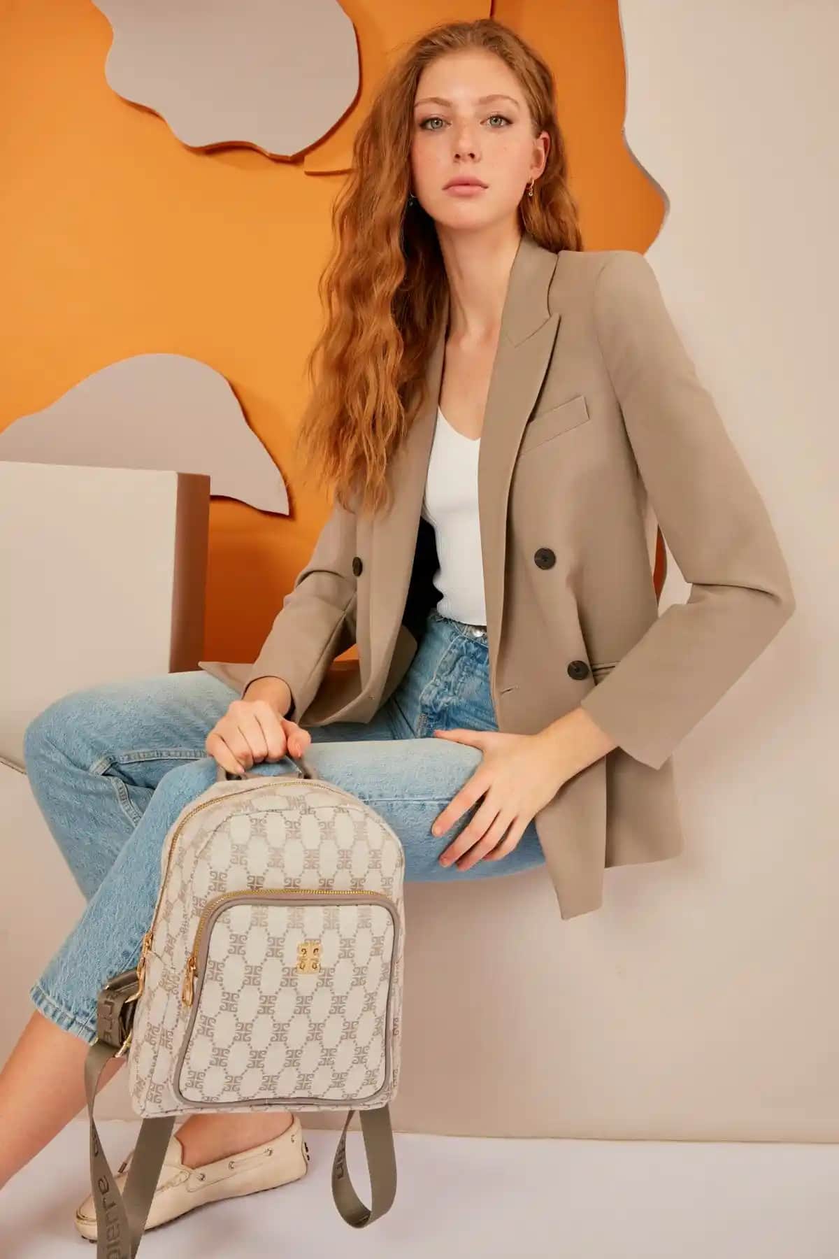 Pierre Cardin Vizon Kadın Sırt Çantası: Şık ve Dayanıklı Günlük Çanta Seçenekleri