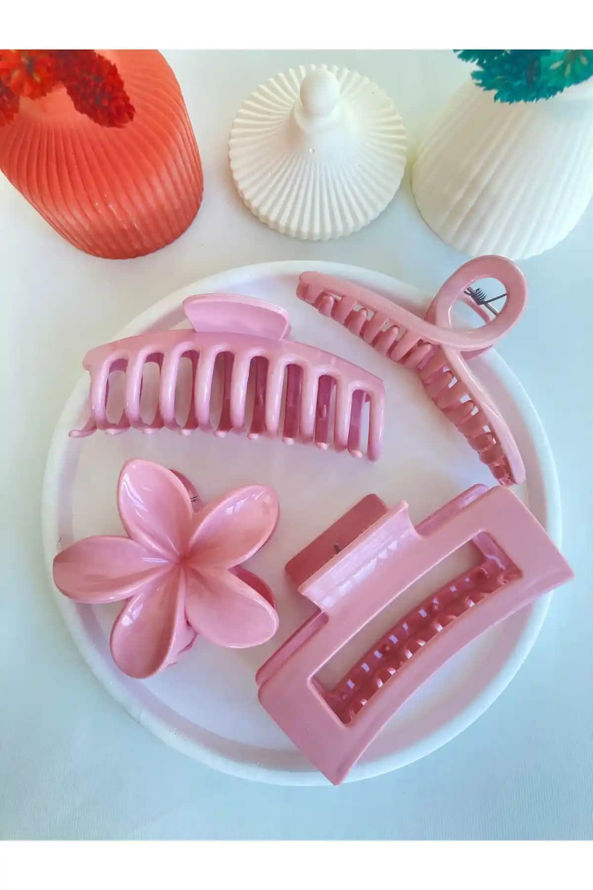 PREGIO ve Vemoda Kadın Saç Tokası Karşılaştırması: Tasarım ve Kullanım Özellikleri