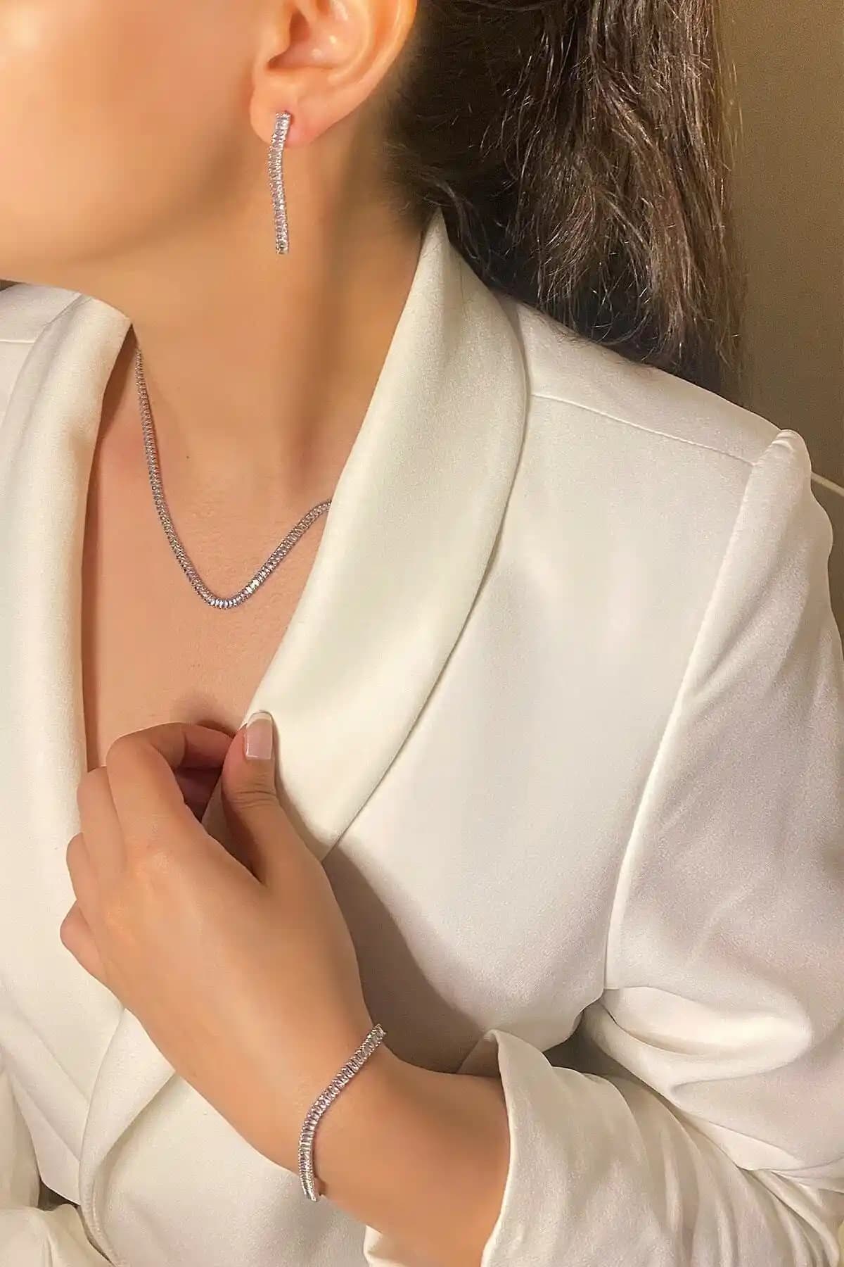 Ressia ve Serelia Aksesuar Setleri Karşılaştırması: Tasarım ve Özellikler Analizi