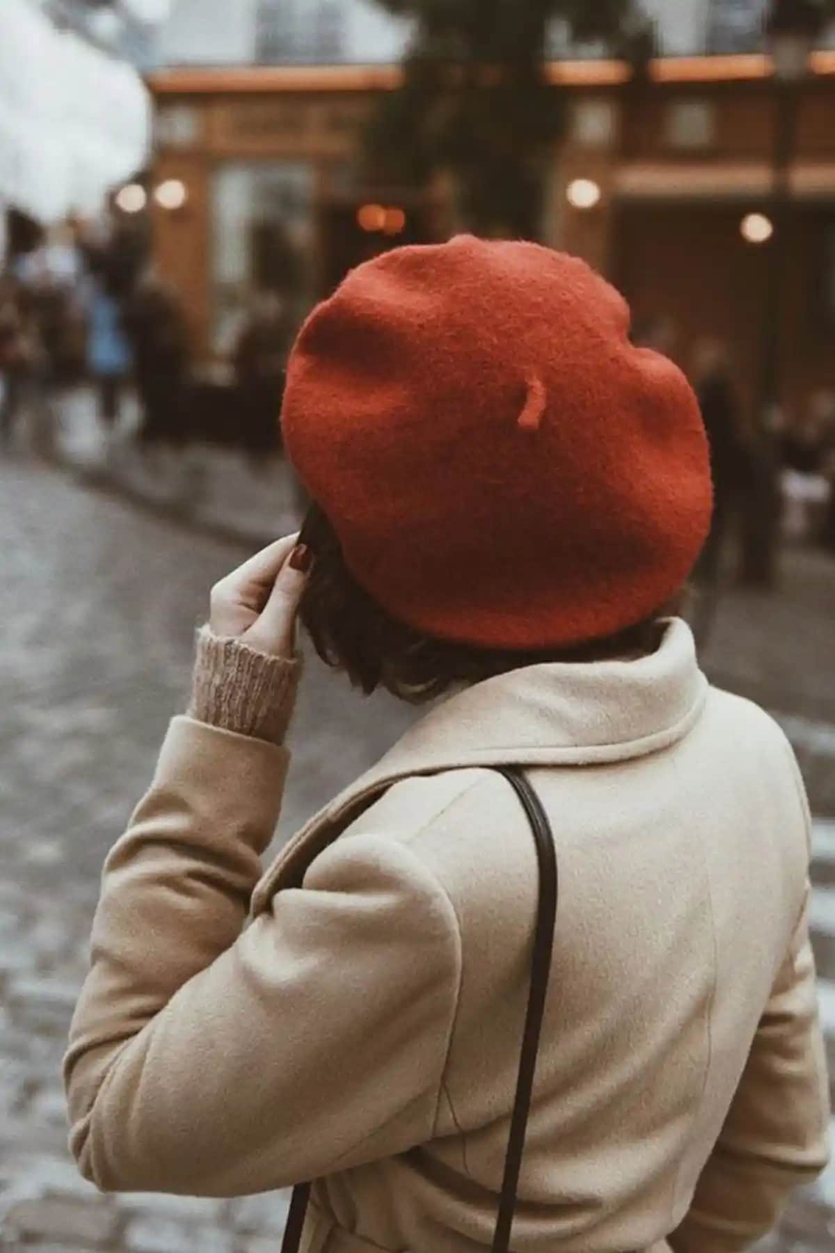 Ritagarcia Fransız Keçe Kiremit Ressam Bere: Şık ve Konforlu Kış Aksesuarı