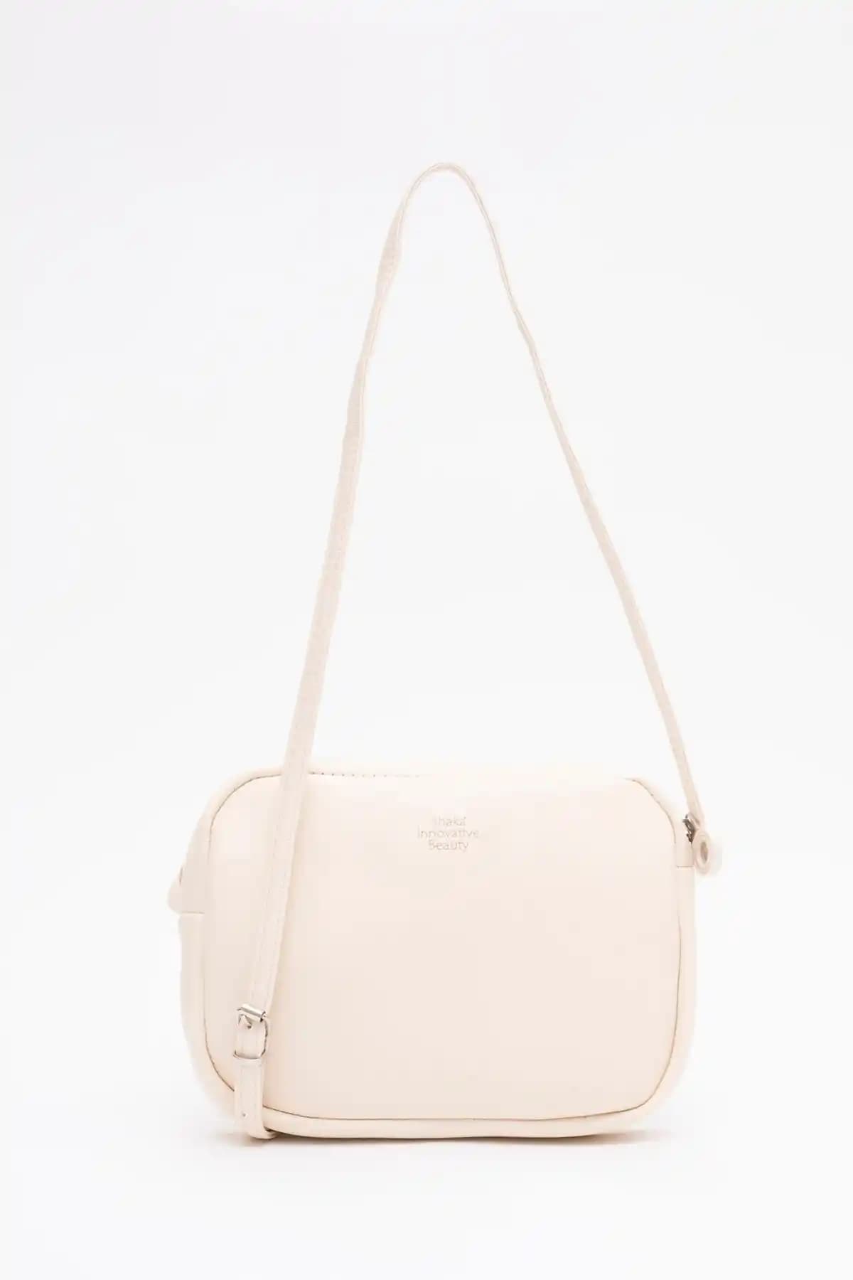 Shaka Krem ve Mavi Çantaların Karşılaştırması Günlük Kullanım İçin En Uygun Seçenekler