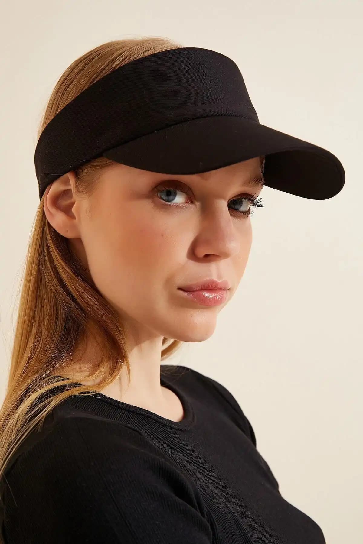 Siyah UV Koruyucu Vizör Kasket Unisex Günlük ve Spor Kullanımına Uygun