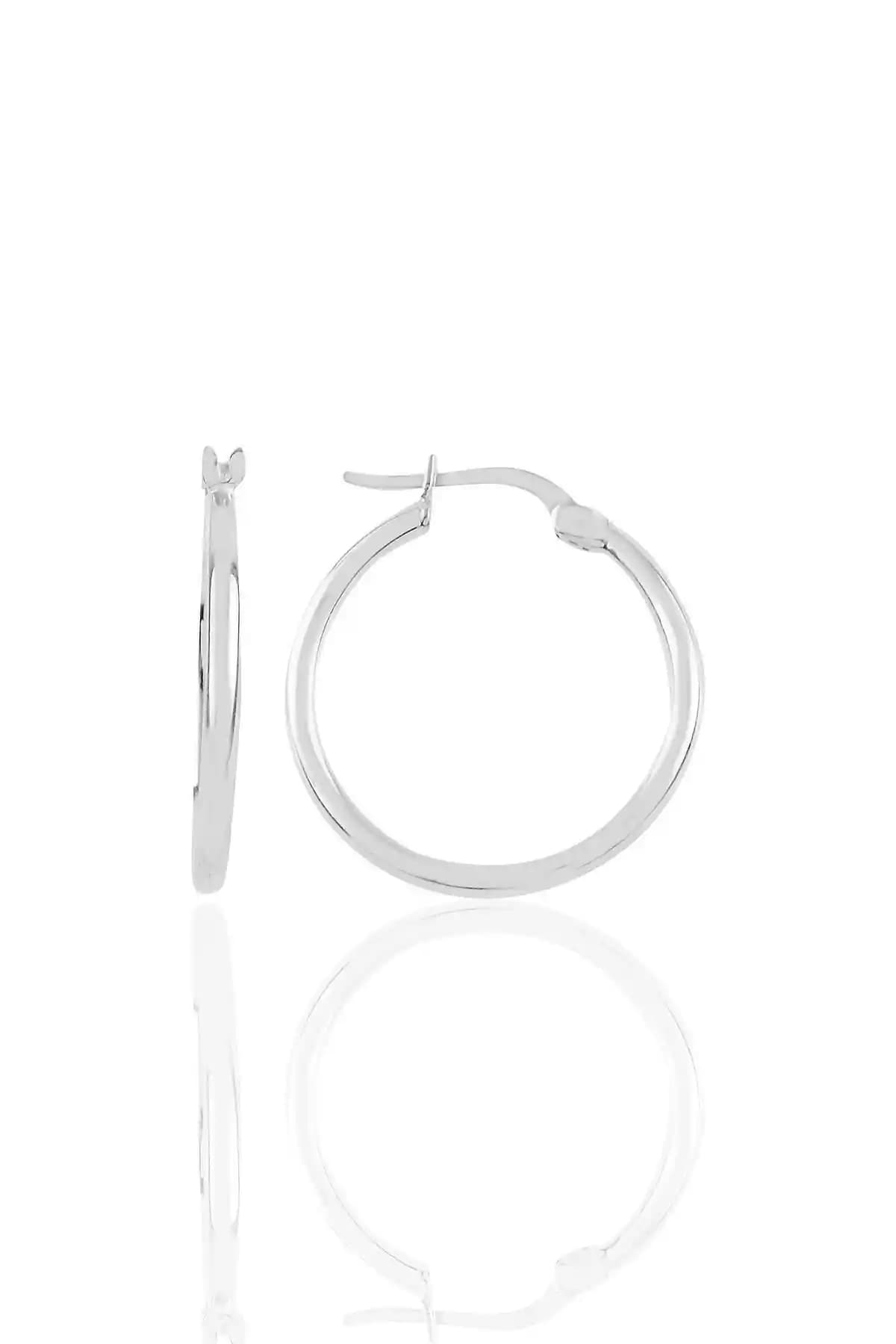 Söğütlü Silver 23 mm Gümüş Halka Küpe Estetik ve Dayanıklı Tasarım