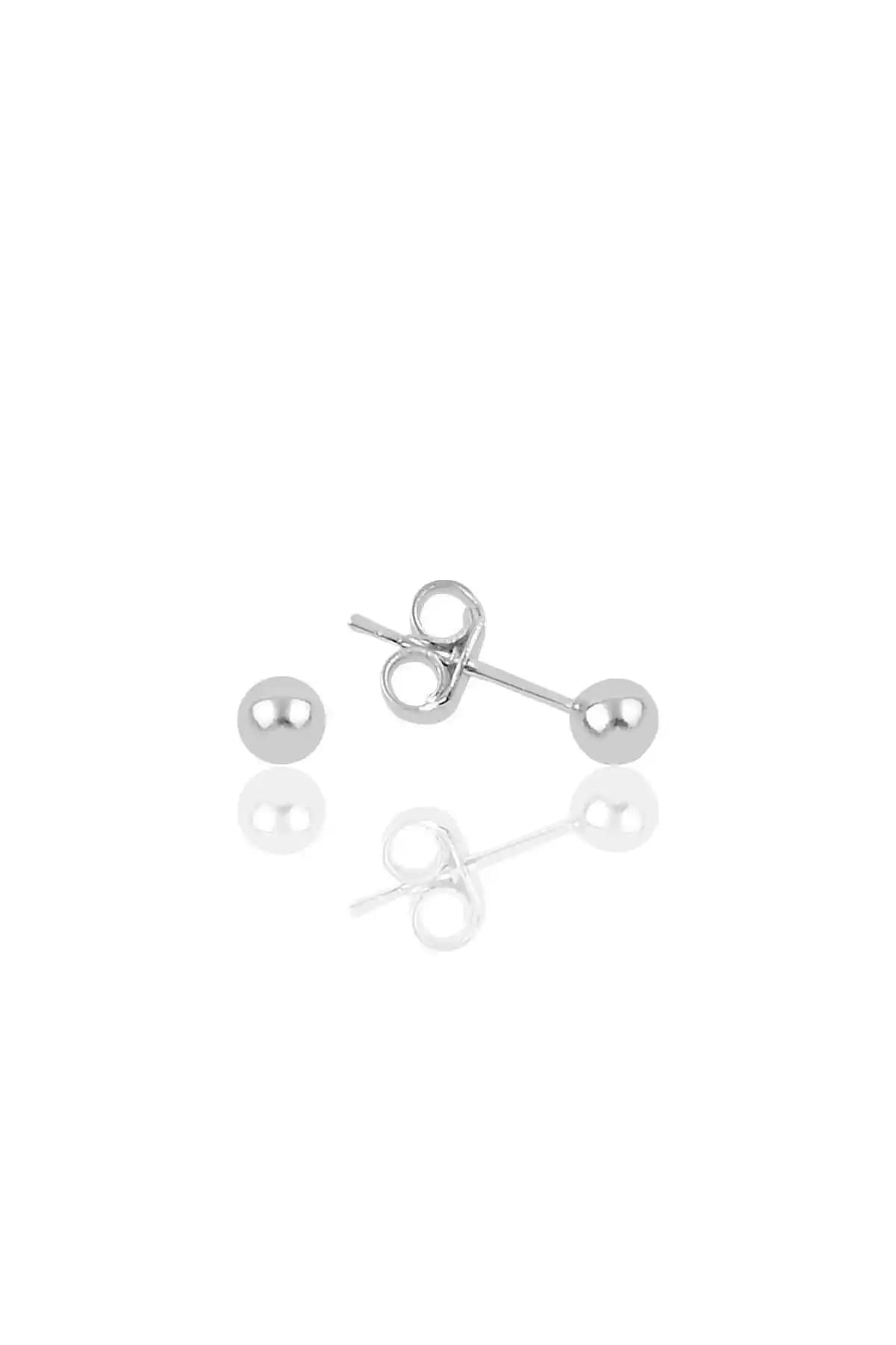 Söğütlü Silver 4 Mm Top Gümüş Küpe: Zarif ve Dayanıklı Takı Seçeneği