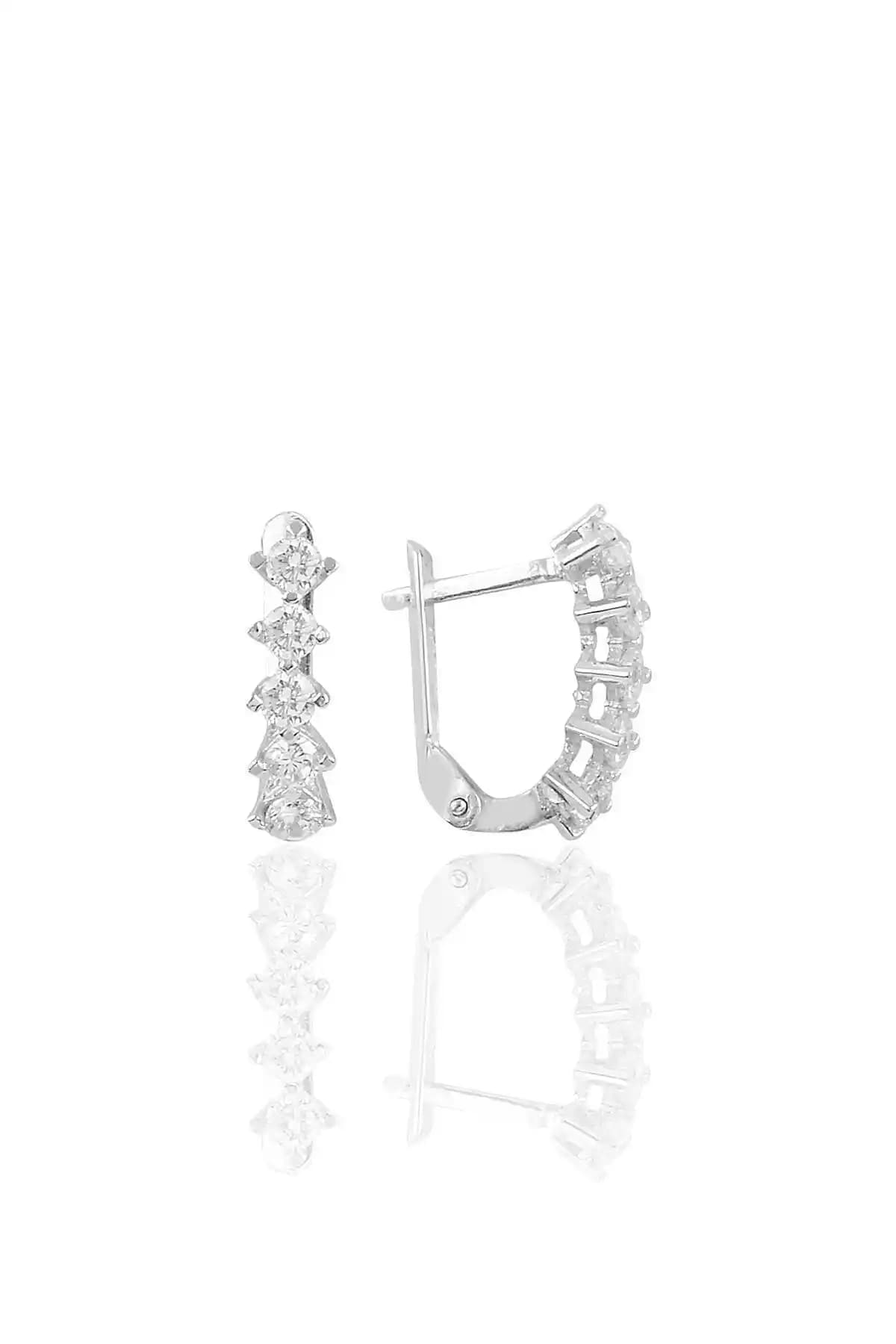 Söğütlü Silver Rodyum Kaplı Zirkon Taşlı Beştaş J Küpe Günlük ve Özel Kullanım İçin