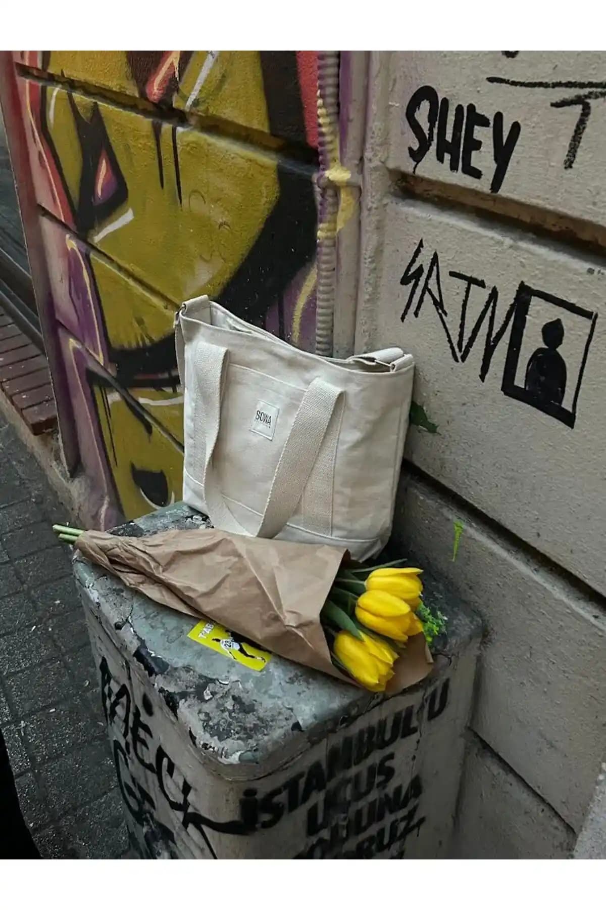 Sowa Collection Kanvas Çıtçıtlı Çanta: Şıklık ve Pratiklik Sunan Günlük Kullanım Çantası