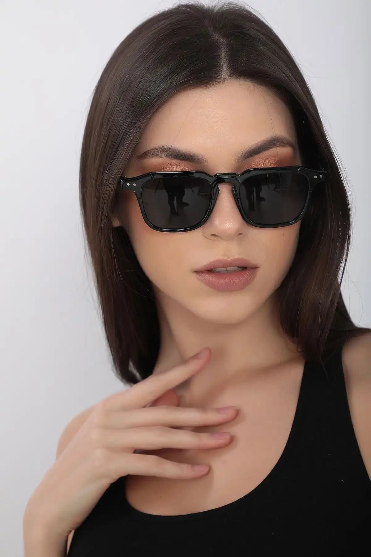STAOOM Yeni Sezon Unisex Güneş Gözlüğü Modern Tasarım ve Yüksek Koruma Özellikleriyle