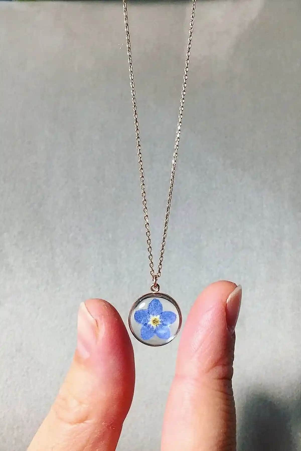 Tabiatabak Gerçek Unutma Beni Çiçeği Reçine Gümüş Kolye Zarif ve Dayanıklı Tasarım