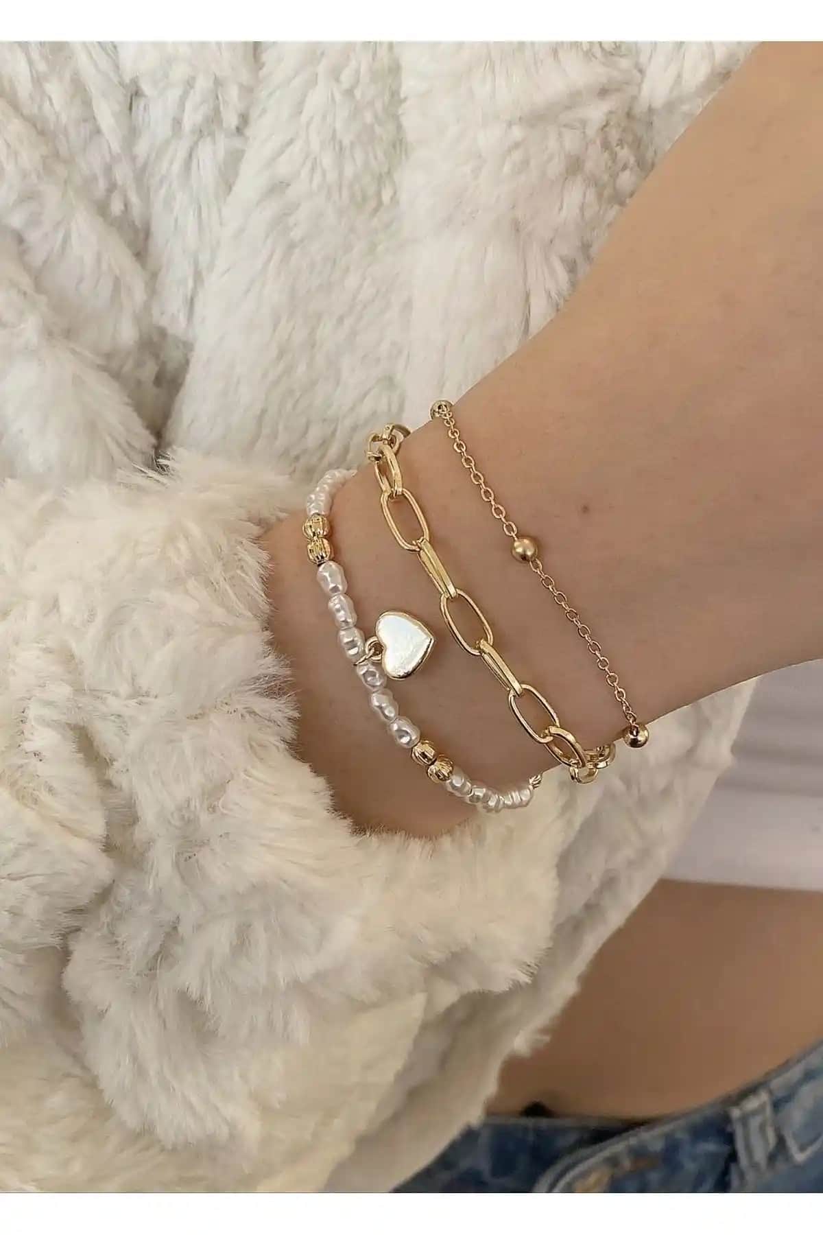 Takıtarzım 3'lü İnci Kalp Kombin Gold Bileklik ve Sedef Detaylı Alternatif