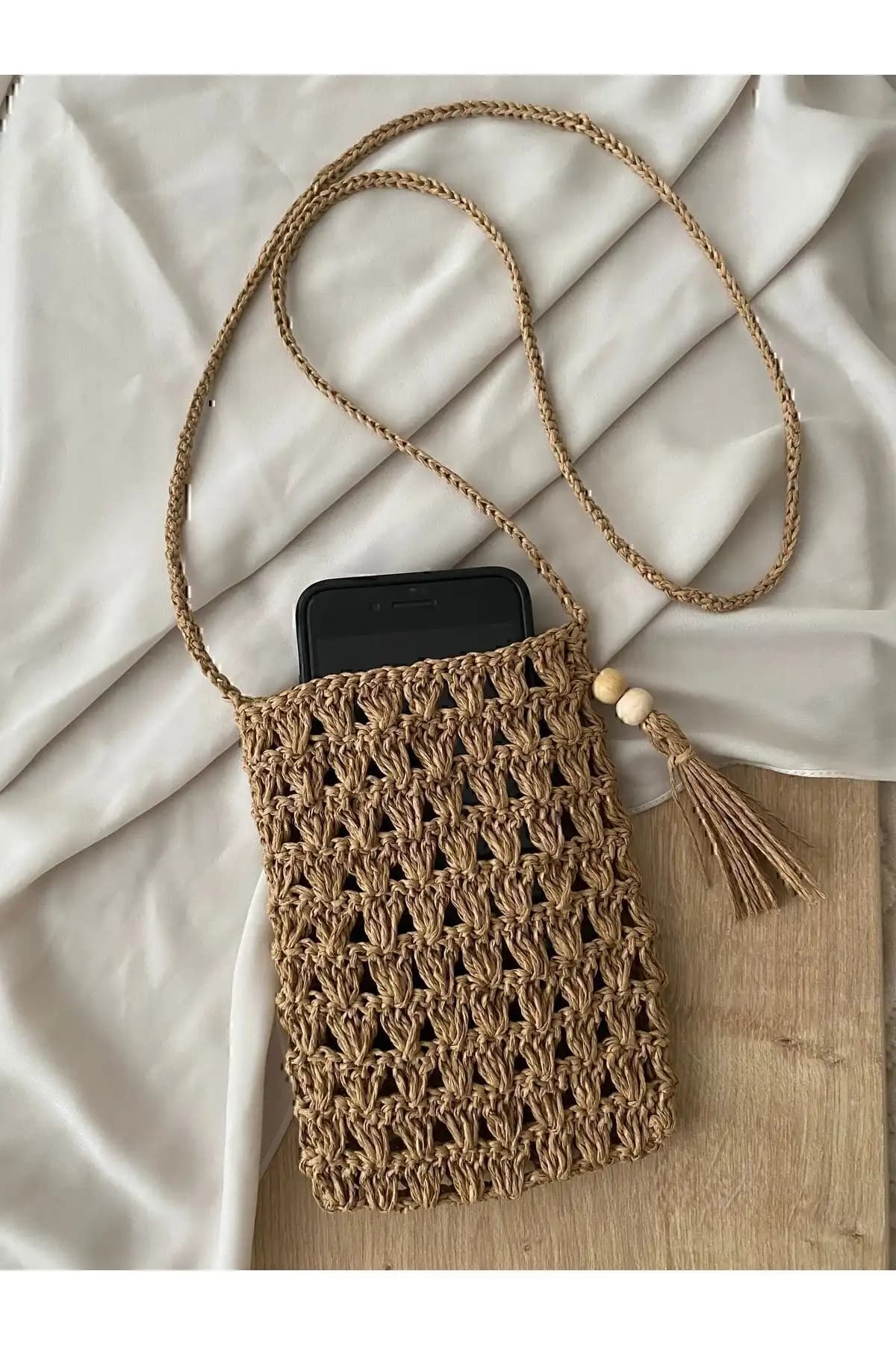 Tasu Hasır Telefon Çantası ve TOM SHOP Kadın El Yapımı Çanta Karşılaştırması 1