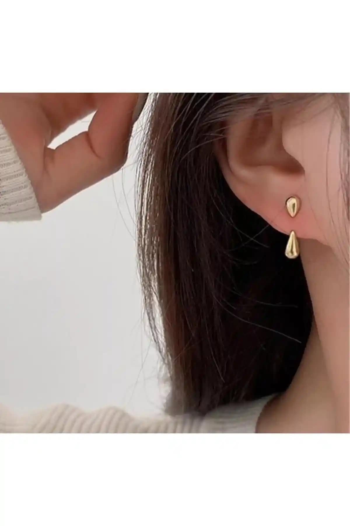 Toptanhanem Şık Damla Çelik Küpe: Modern ve Dayanıklı Takı Seçenekleri