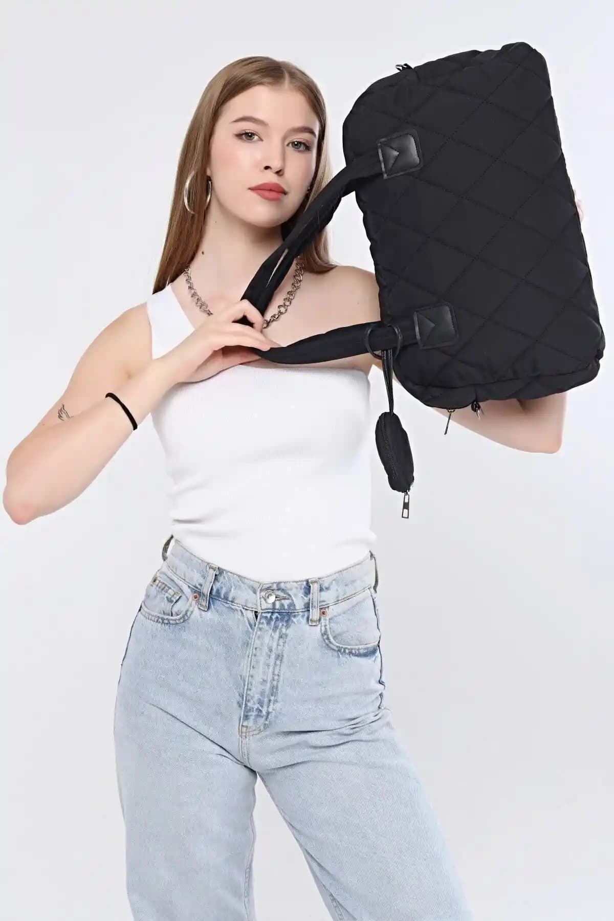 UK BAGS Kadın Omuz Çanta Siyah Baklava Desenli Günlük Kullanım İçin Tasarlandı