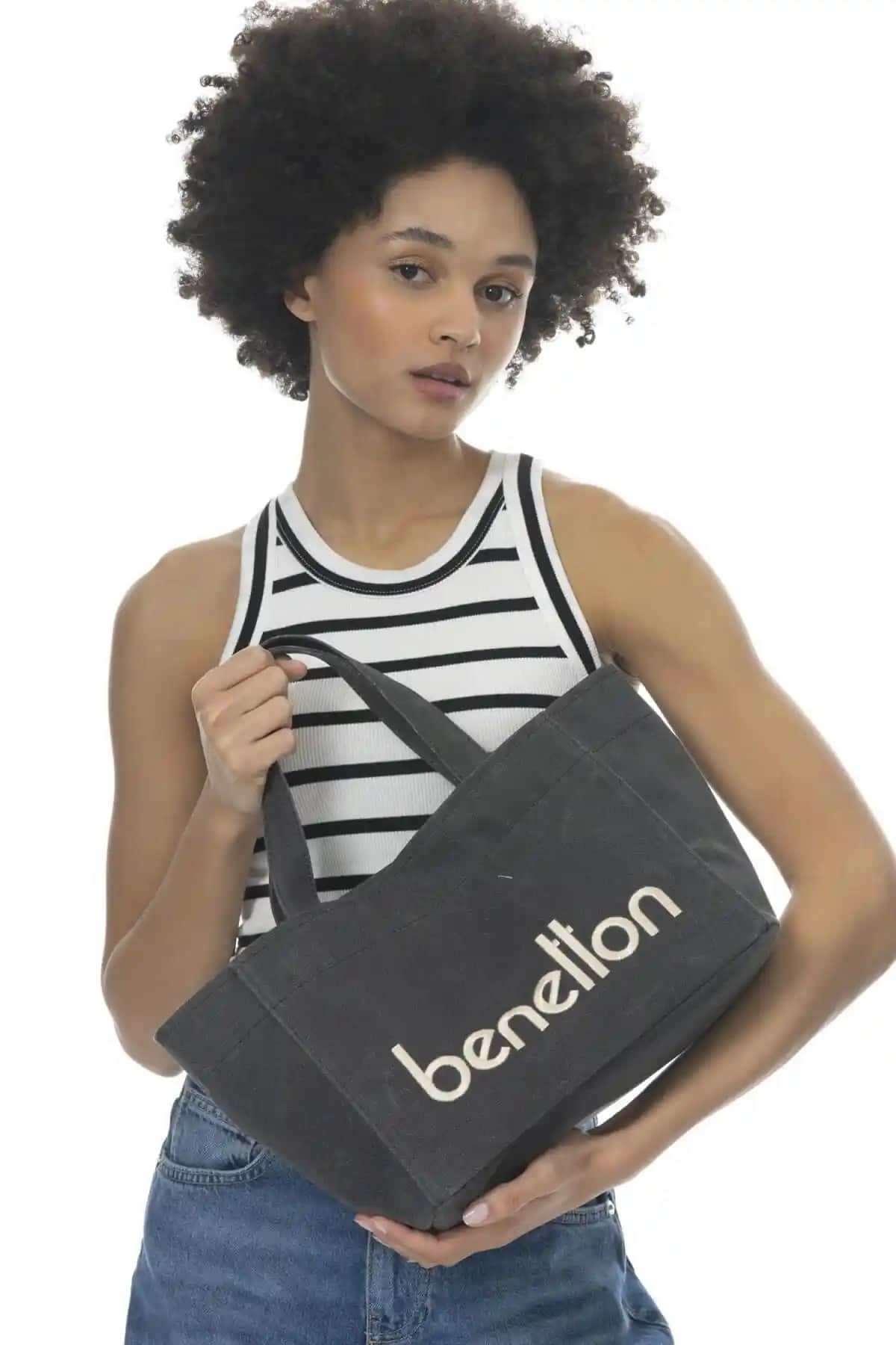 United Colors of Benetton Kadın El Çantası - Şık ve Dayanıklı Günlük Aksesuar