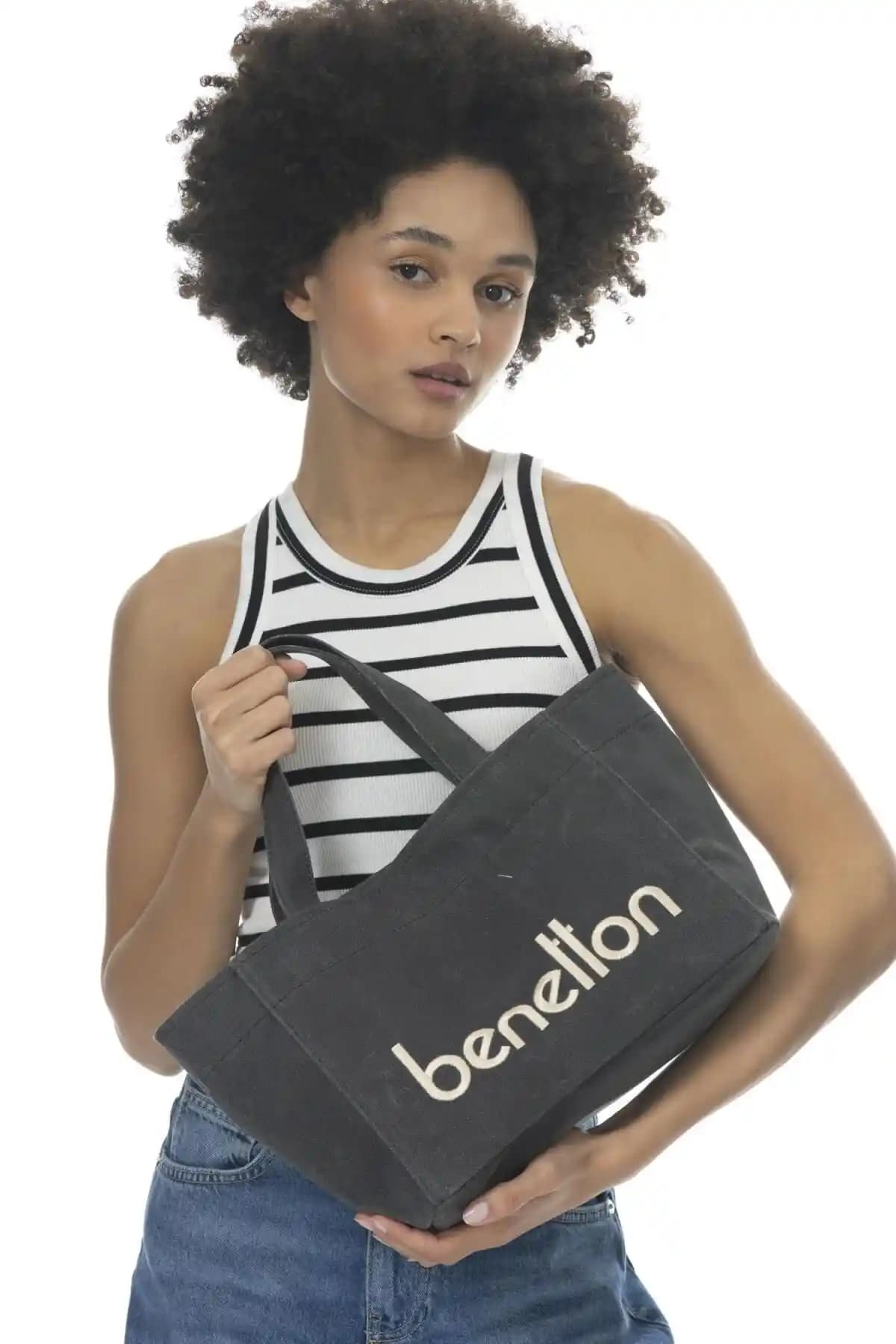 United Colors of Benetton Kadın El Çantası - Şık ve Dayanıklı Günlük Aksesuar