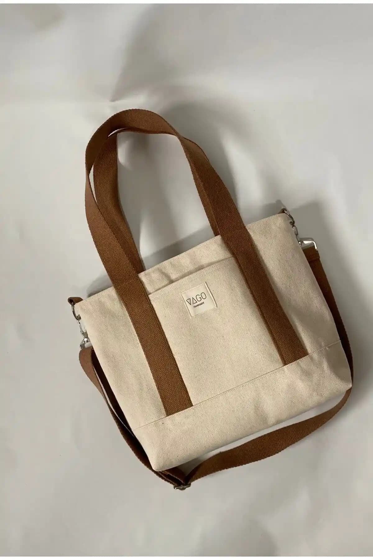 VAGO COLLECTION Fermuarlı Kanvas Çanta Günlük Kullanım İçin Şık ve Sürdürülebilir Tasarım
