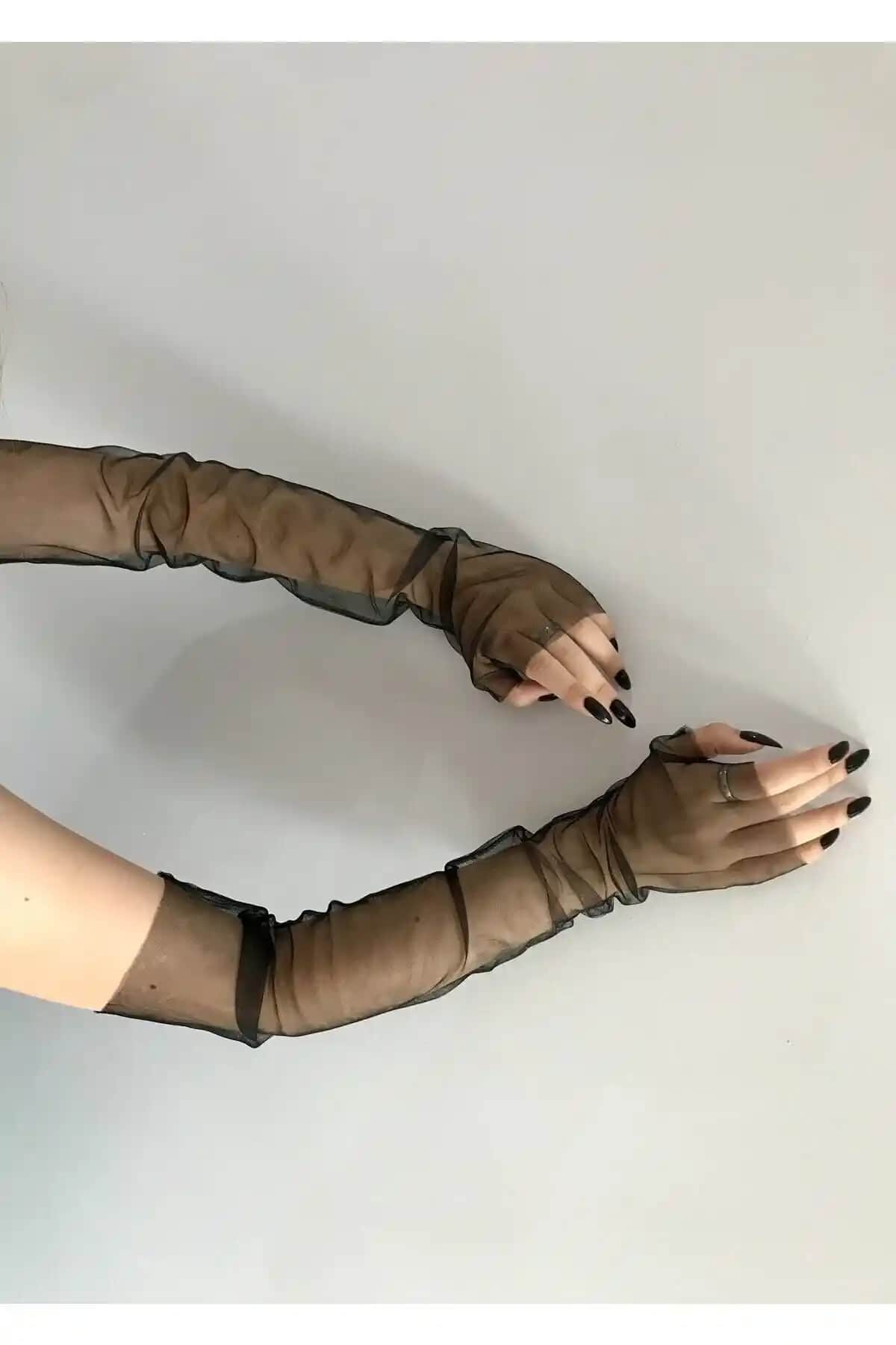 Venüs Moda ve Zaman İnci Tül Eldiven Karşılaştırması: Hangi Eldiven Sizin İçin Uygun