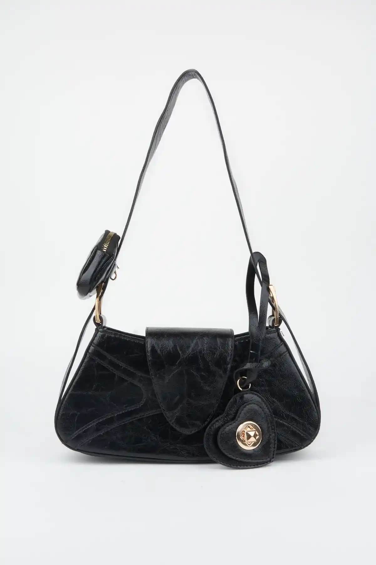 Vivaq Kadın Siyah Baget Çanta Modern Tasarım ve Fonksiyonellik Sunar