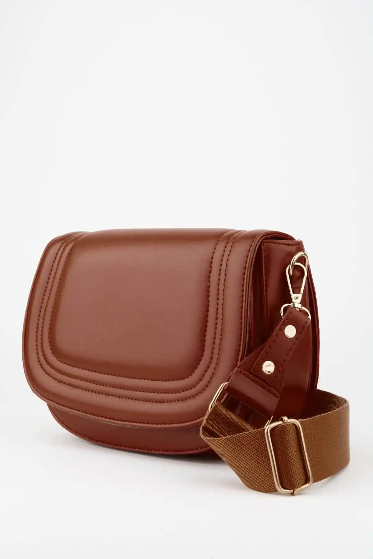 Vivaq Kadın Taba 5 Bölmeli Astarlı Kapaklı Çıt Çıt Kapama El ve Omuz Çantası Özellikleri ve Kullanım İpuçları