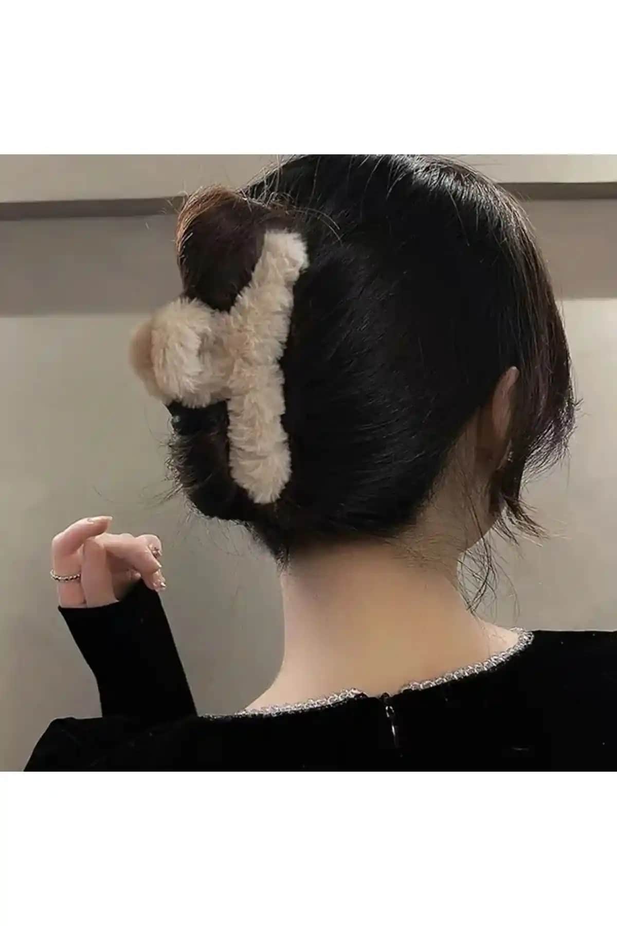 Yeni HİLL Peluş Yu<muş>ak Tüylü Mandal Toka Şıklık ve Rahatlık Sunar Günlük Kullanım İçin Uygun