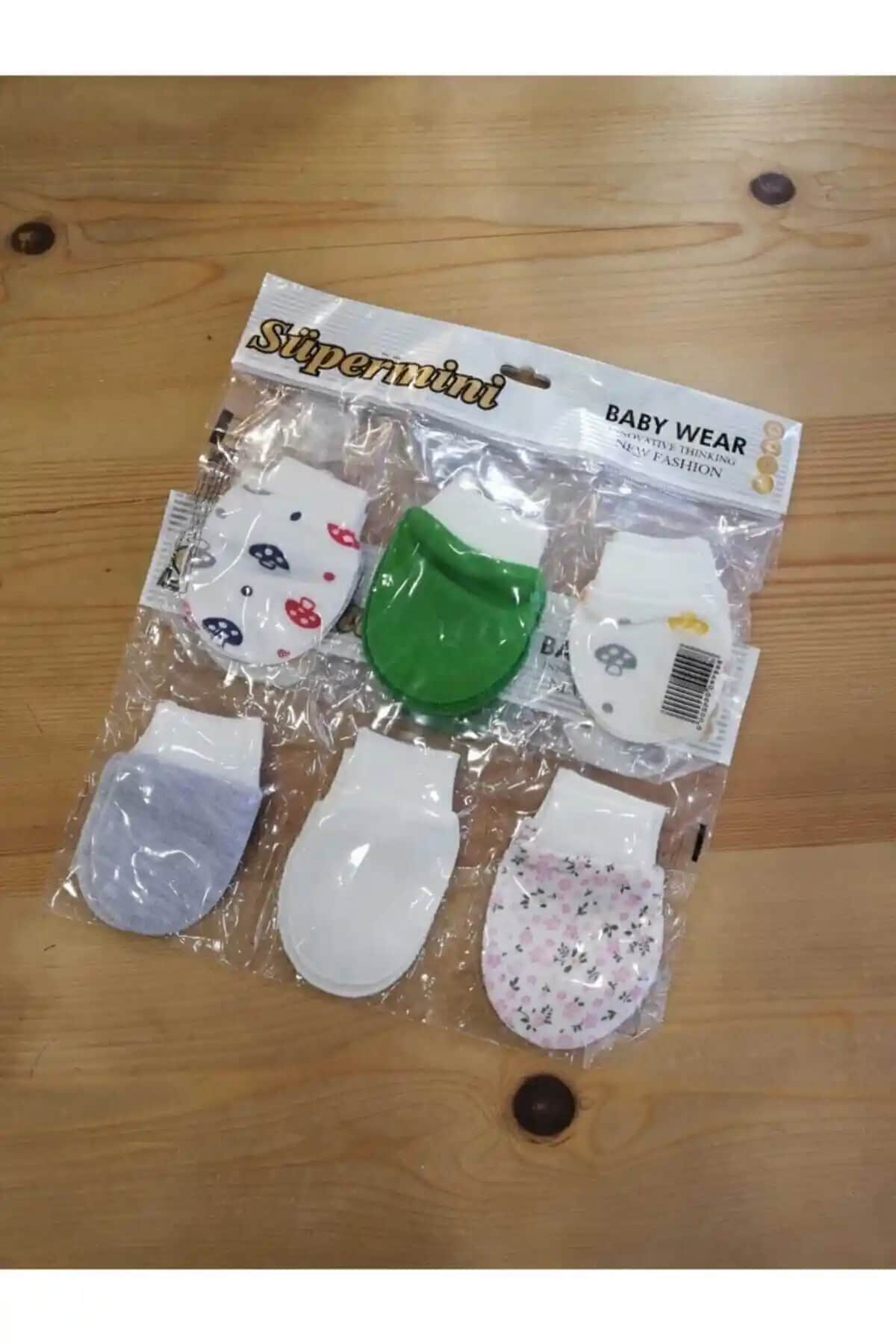 Yenidoğan Bebek Eldivenleri: Güvenli ve Şık Tasarımlarla Konforlu Koruma