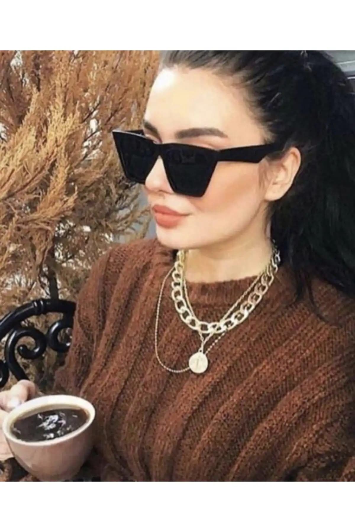 Zetmoda Cat Eye Siyah Güneş Gözlüğü: Şıklık ve Koruma Sunan Modern Tasarım