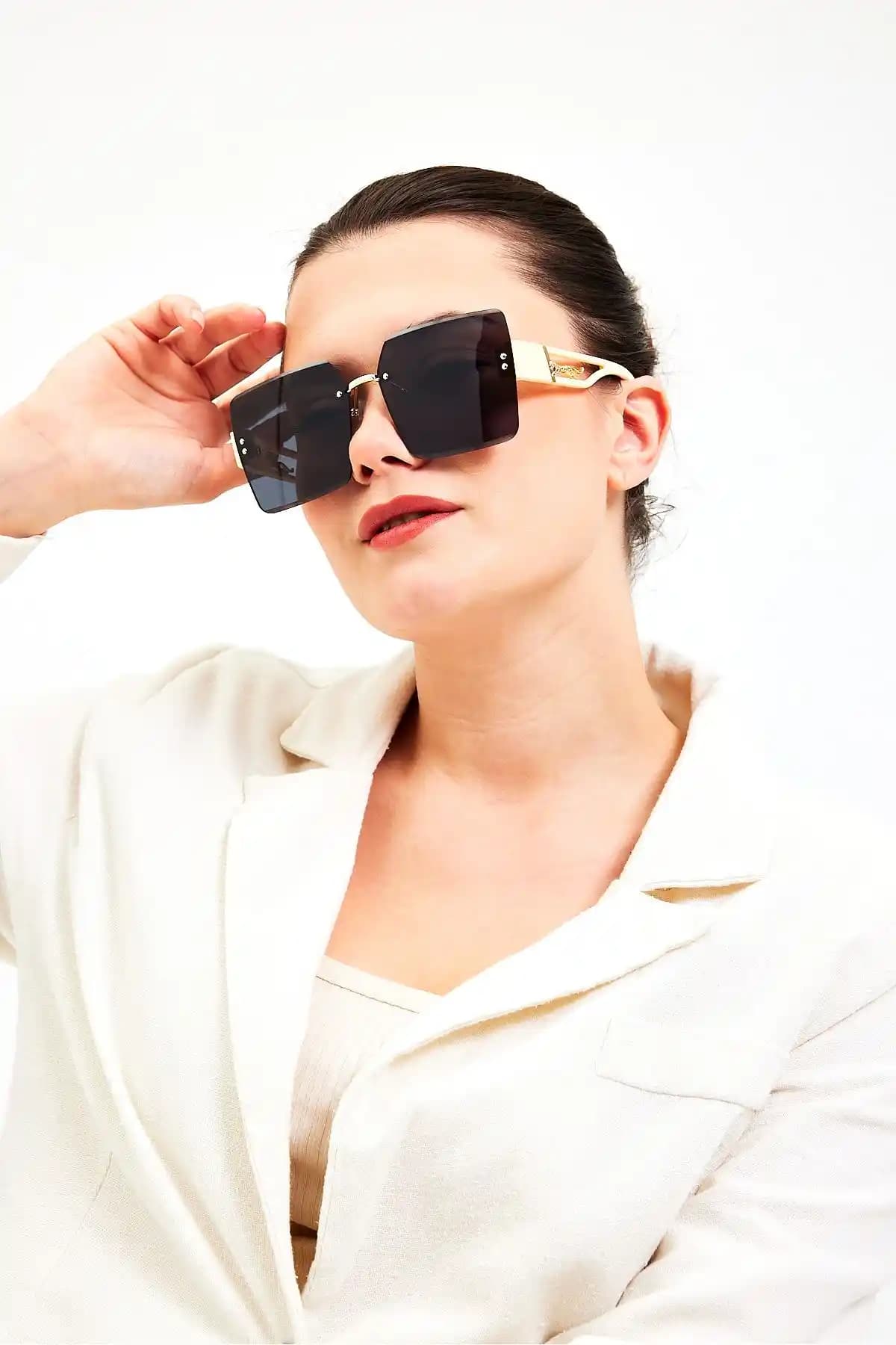 Zzla Yeni Sezon Kadın Güneş Gözlüğü Modern Tasarım ve Maksimum Koruma Özellikleriyle