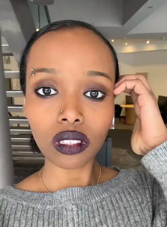 Alt Yüzde Fondöten Sorunları ve Renk Düzeltme Teknikleriyle Çözüm Yolları