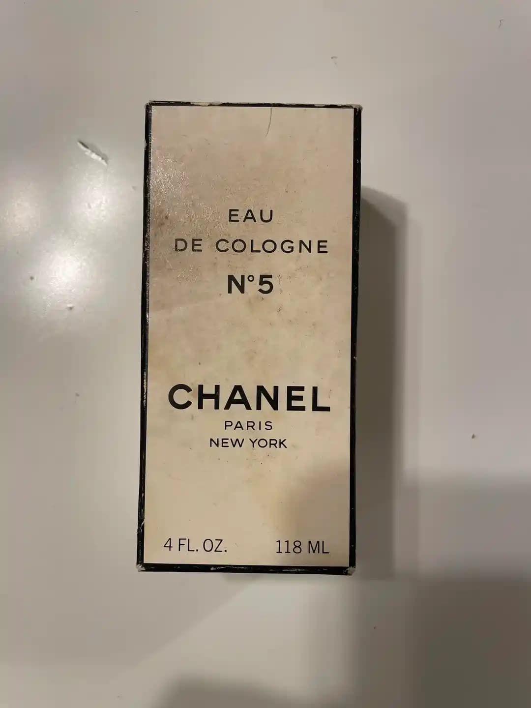 Chanel No.5 Eau de Cologne: 1978 Öncesi Vintage Parfümün Tarihi ve Kokusal Özellikleri