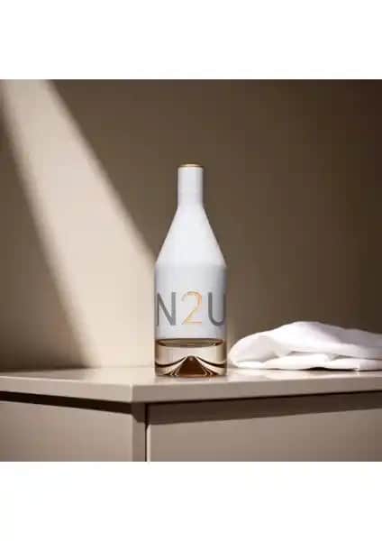 Calvin Klein IN2U Edt 150 Ml Kadın Parfüm Modern ve Ferah Kokusuyla Günlük Kullanıma Uygun