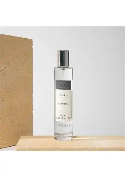 Chakra Gardenia Vücut Spreyi Doğal ve Romantik Kokusu ile Günlük Kullanım İçin Uygun