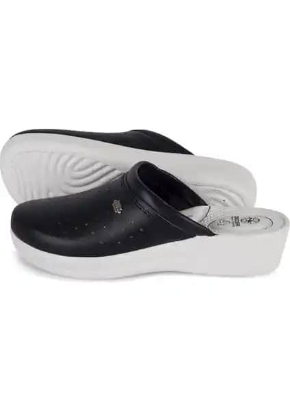 Gezer Sabo Ortapedik 4 Noktalı Hemşire ve Doktor Hastane Terliği - Sağlıklı ve Konforlu Kullanım