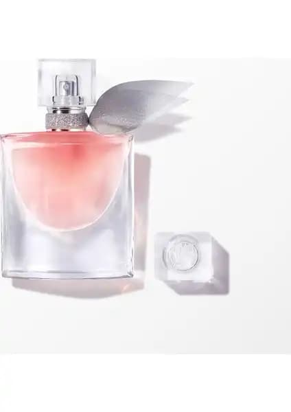 Lancome La Vie Est Belle Edp 30 Ml Kadınlar İçin Zarif ve Kalıcı Çiçeksi Parfüm Seçeneği