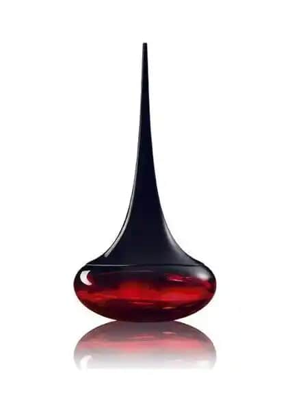 Oriflame Love Potion Edp Kadın Parfümü: Çekicilik ve Gizemin Büyüleyici Sentezi