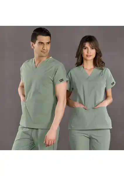 Sağlık Çalışanları İçin Konforlu ve Şık Küf Yeşili Doktor Hemşire Forması