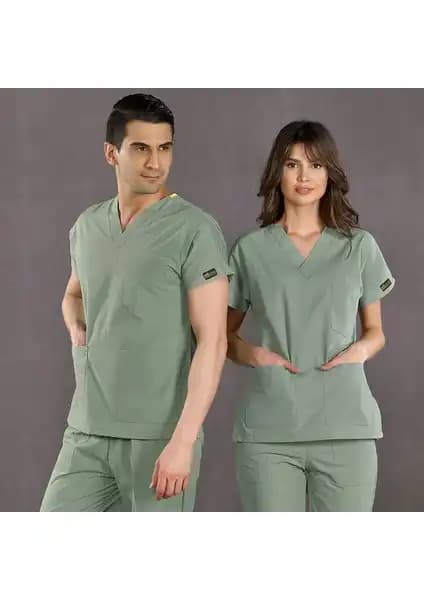 Sağlık Çalışanları İçin Konforlu ve Şık Küf Yeşili Doktor Hemşire Forması