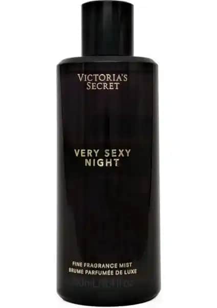 Victoria's Secret Very Sexy Night Parfüm Spreyi: Gece Atmosferine Uygun Kalıcı Koku