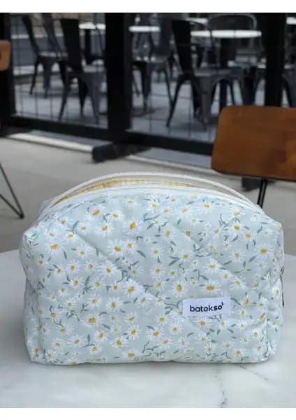 Batekso Beyaz Papatya Desenli Büyük Boy Makyaj Çantası Günlük ve Seyahat Kullanımı İçin Ideal