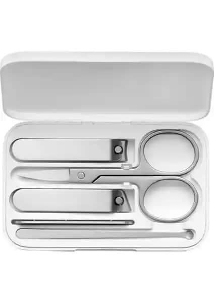 Bizimevde Profesyonel Paslanmaz Çelik Tırnak Makası 5'li Seti ile Tırnak Bakımında Üstün Performans