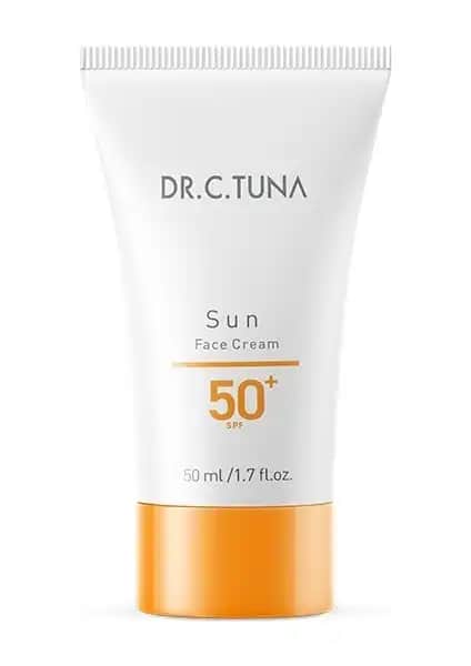 Farmasi Dr.C.tuna Sun Science Güneş Kremi 50+ SPF ile Güçlü ve Hassas Ciltler İçin Koruma