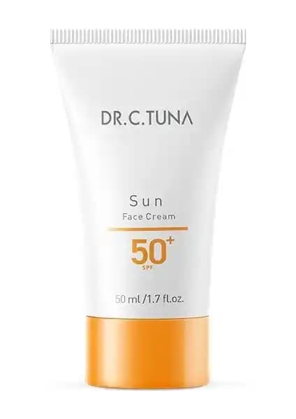 Farmasi Dr.C.Tuna Sun Science Yüz Kremi 50+ SPF ile Güneşten Koruma ve Cilt Sağlığı