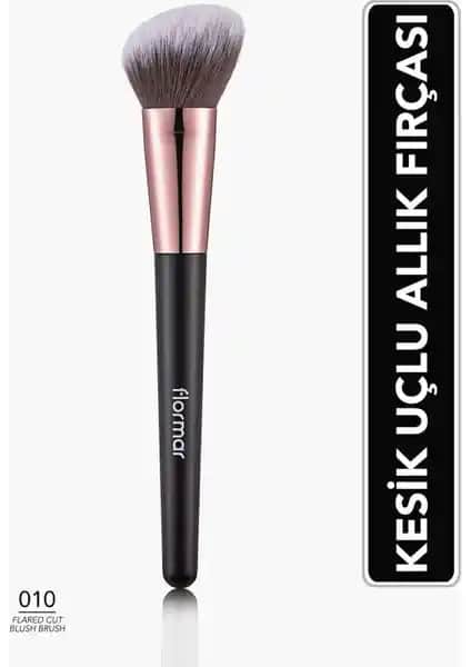 Flormar Kesik Uçlu Sentetik Allık Fırçası: Yüz Hatlarına Uygun Makyaj Uygulama Aracı