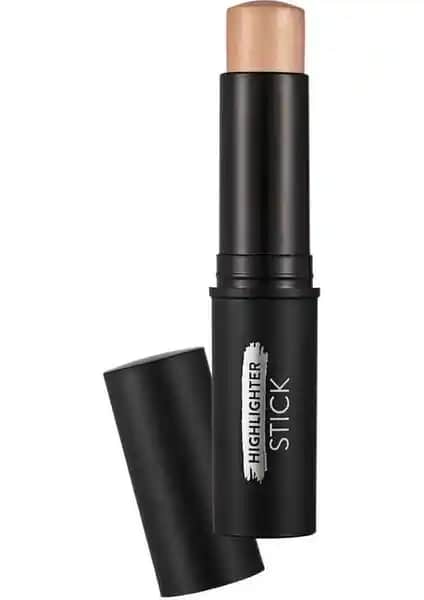 Flormar Moon Light Highlighter Stick ile Doğal ve Parlak Makyaj Uygulaması