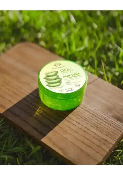 Madame Coco Aloe Vera Ekstreli Nemlendirici Jel: Doğal ve Çok Yönlü Cilt Bakım Ürünü