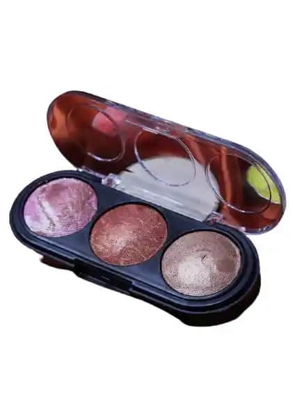 Muğla markasının MUJGAN 3'lü Terracota Allık ile doğal ve kalıcı makyaj deneyimi