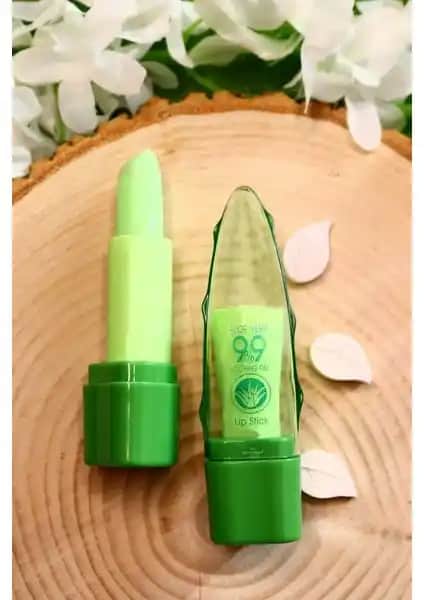 MUJGAN Aloe Vera İçerikli Renk Değiştiren Sihirli Ruj ile Doğal ve Nemli Dudaklar