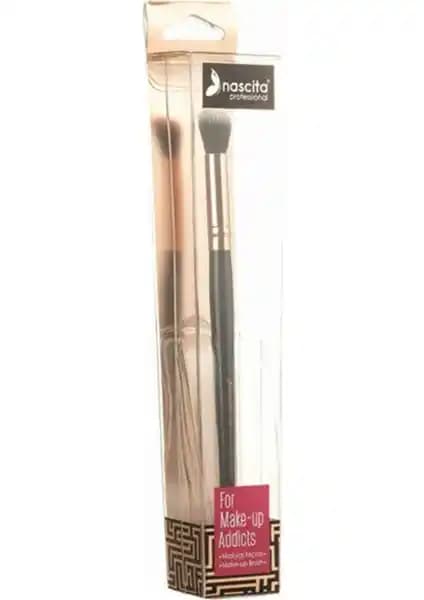 Nascita Profesyonel Geniş Yapılı Far Karıştırma Fırçası - Yumuşak Geçişler ve Pratik Kullanım