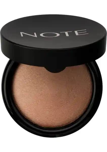 Note Terracotta Pudra 02 Honey Warm: Doğal Görünüm ve Parlaklık Sağlayan Çok Yönlü Highlighter